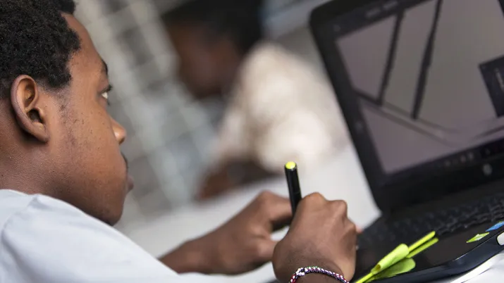 l’Africa Digital Media Institute (ADMI), Nairobi, Encourager le développement de filières de formation aux métiers de la création numérique au Kenya