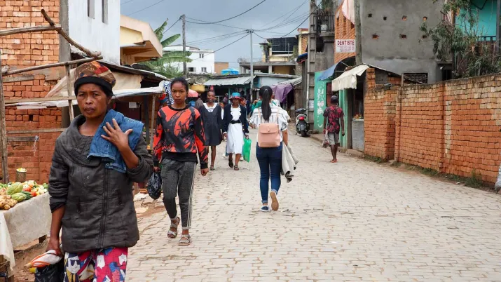 De ruelles en réseaux, l’AFD face aux défis urbains de Madagascar