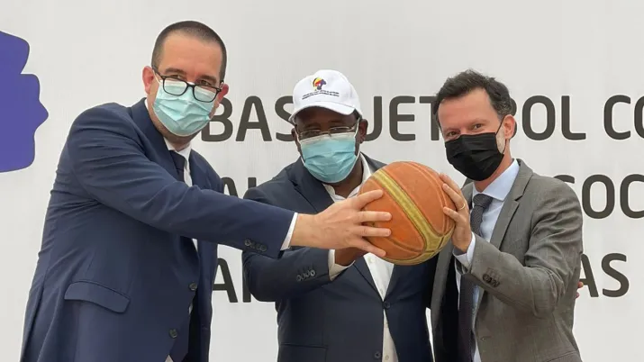 Lancement de l’initiative française pour le basket féminin en Angola