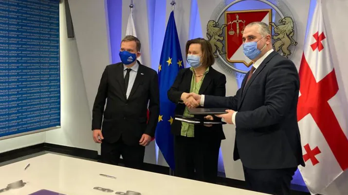 Géorgie : signature du prêt de politiques publiques cofinançant la réforme de l’approvisionnement en eau et de l’assainissement
