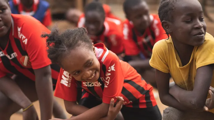 Entraînement de football au Kenya avec les Kibera Black Stars, projet lauréat d’Impact 2024 International