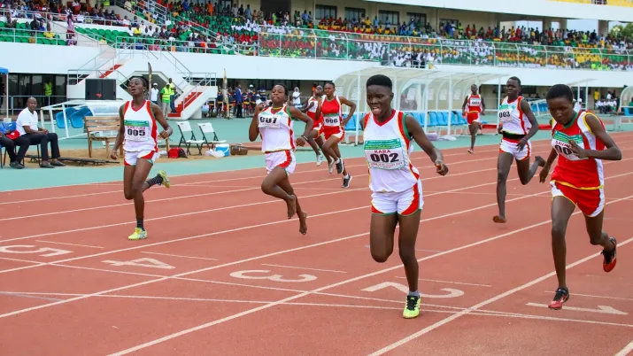 Toto sport athlétisme éducation compétition sportive