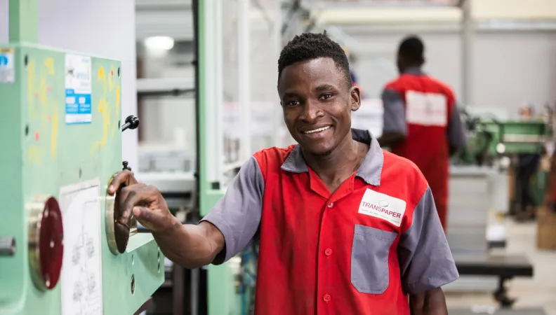 Emploi, usine Transpaper, employé, Kampala, Ouganda