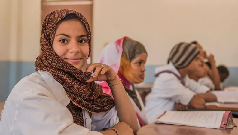 Mauritanie, étudiantes du lycée Arafatt, Nouakchott
