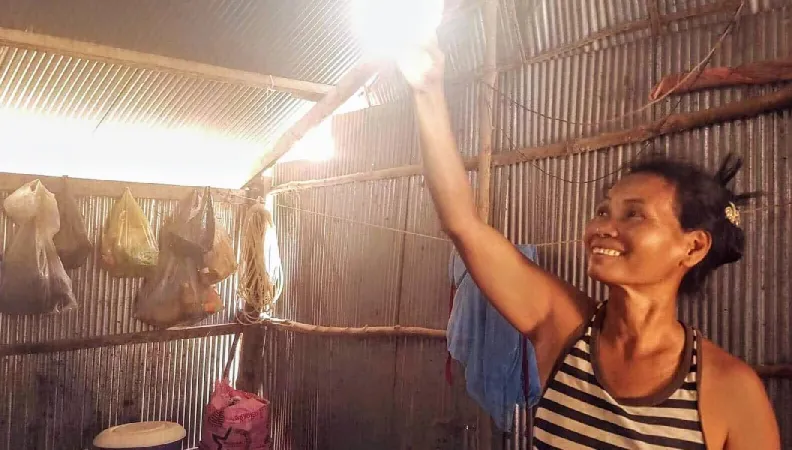 Des kits solaires pour faciliter l’accès à l’énergie durables des foyers ruraux