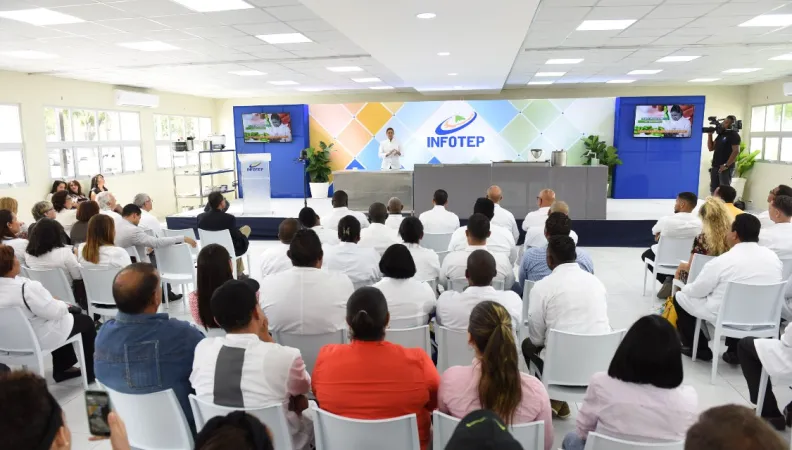 Infotep developpe la formation professionnelle dans le secteur touristique