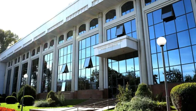 Le gouvernement ouzbek a engagé le pays dans une double transition – d’une économie dirigée à une économie de marché et d’une économie fermée à une économise ouverte