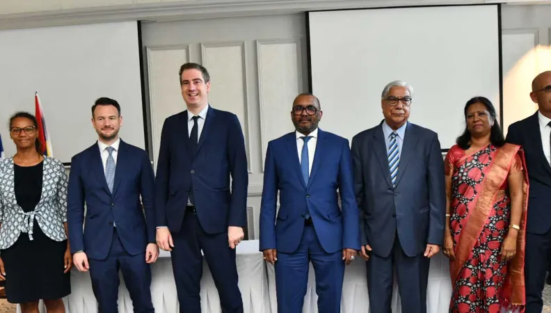 Les signataires de la convention, pour une politique durable de l’eau et le renforcement d’une économie circulaire à Maurice.